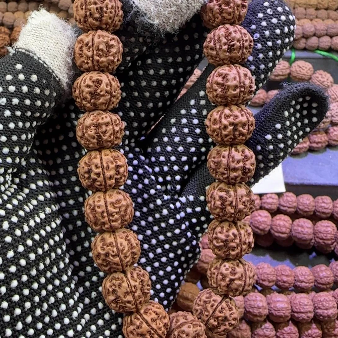 金刚菩提手串凹底梅花