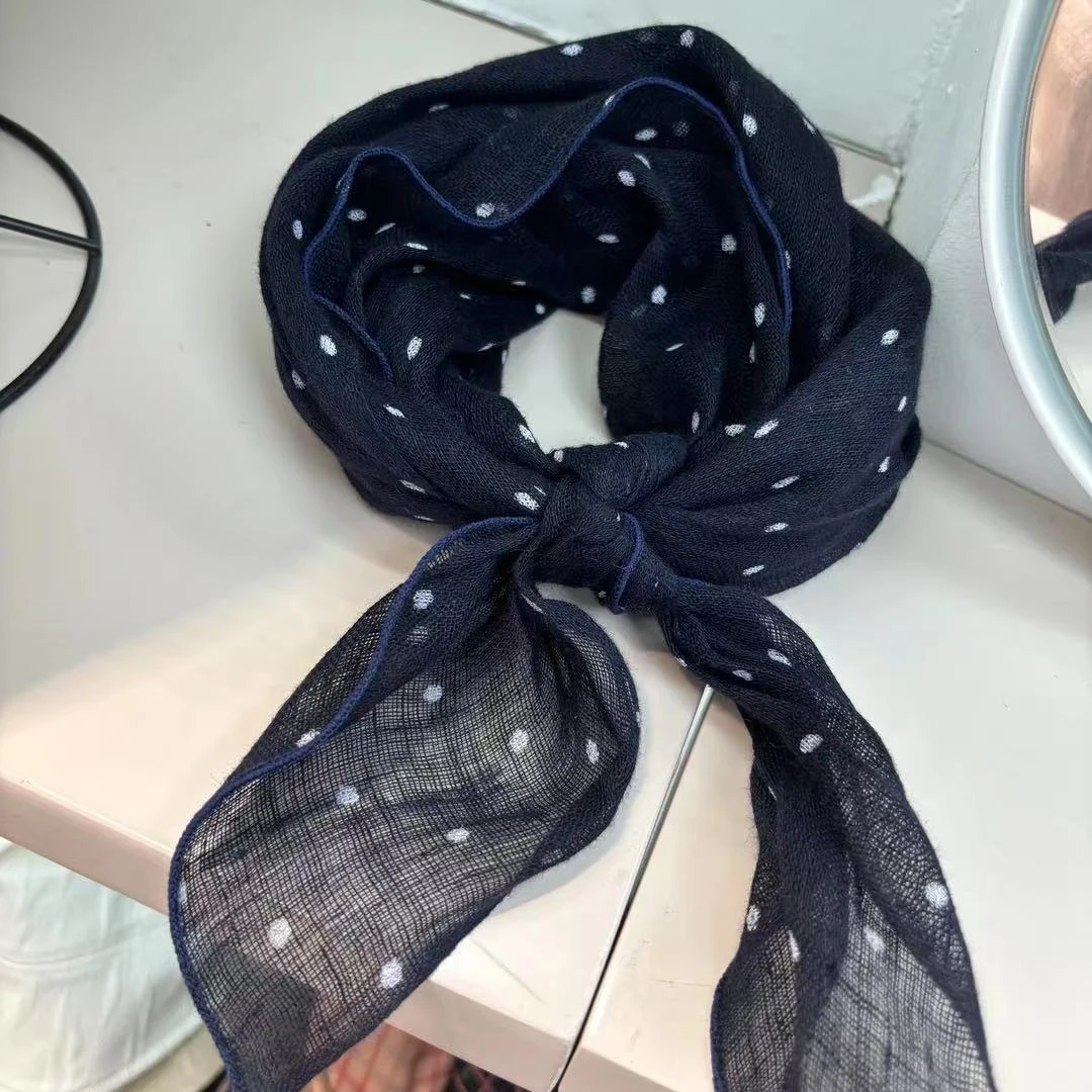 仓美美女装-亚麻丝巾