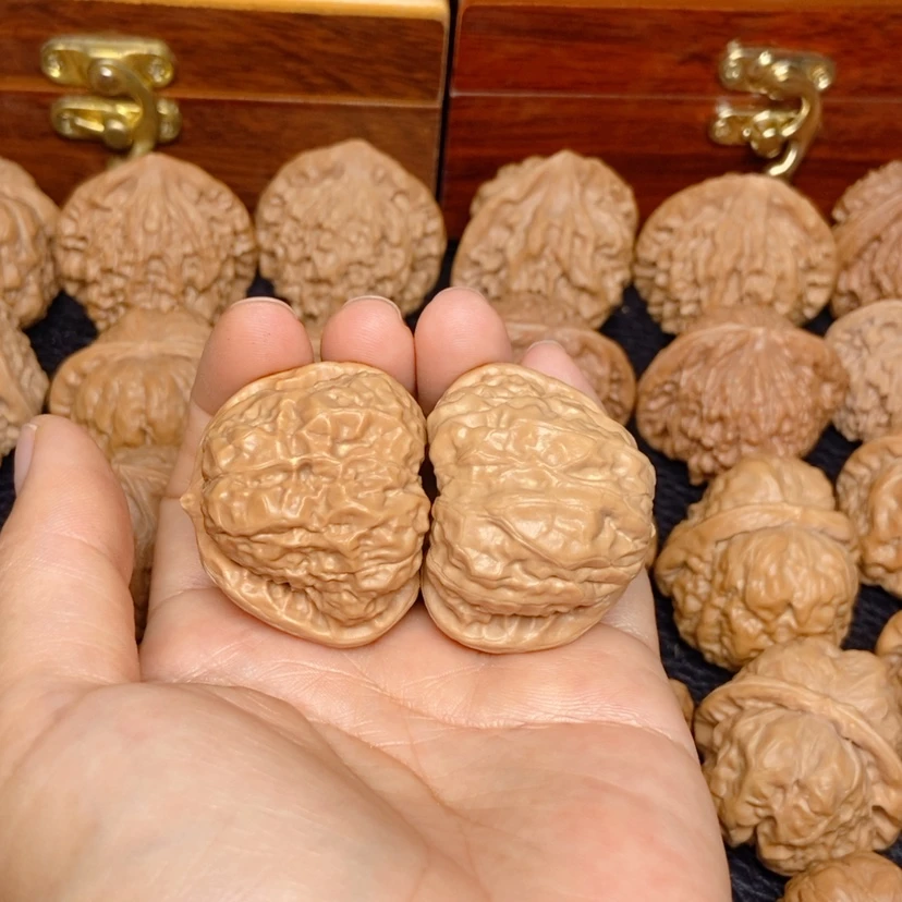 【闪购商品】文玩核桃吊坠瞎**。蛙蛙40有色差