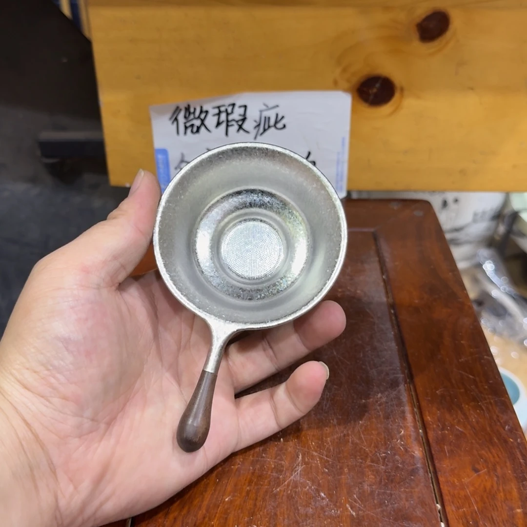 微瑕疵介意勿拍陶瓷器皿E499