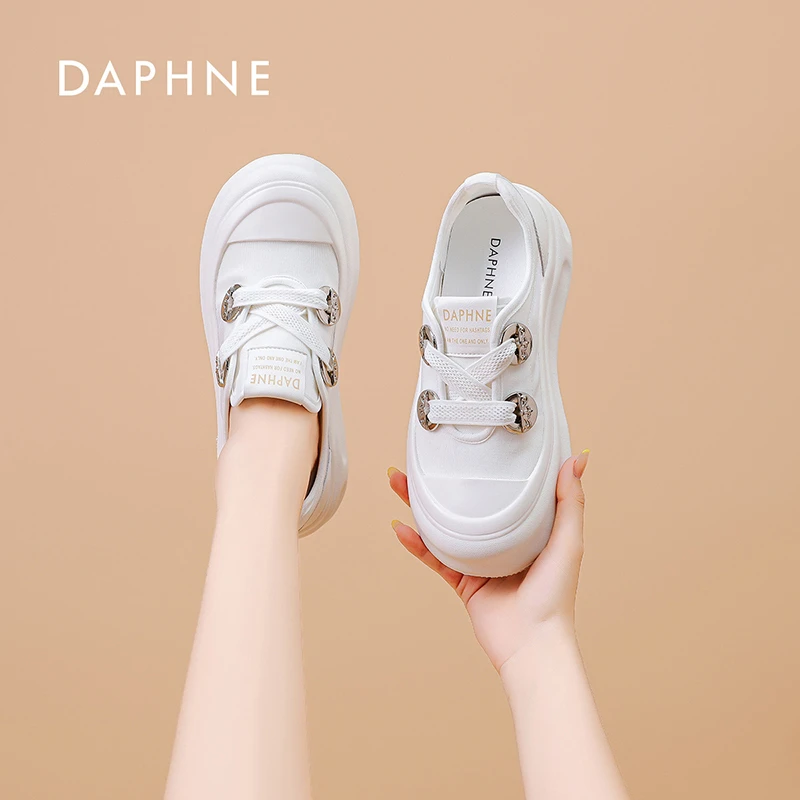 达芙妮2026新款女鞋休闲小众ins百搭夏季外穿厚底鞋子时尚小白鞋