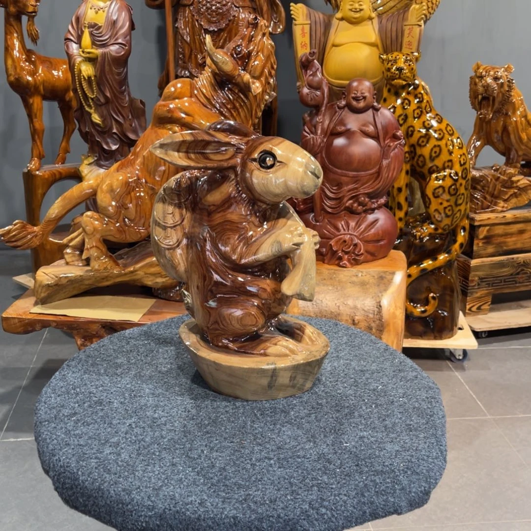 四***妹香榧木香樟木实木雕刻兔子