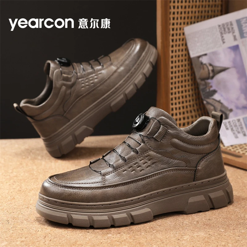 意尔康男棕色马丁靴2025秋季新款纽扣一脚蹬男鞋轻便软底耐磨板鞋
