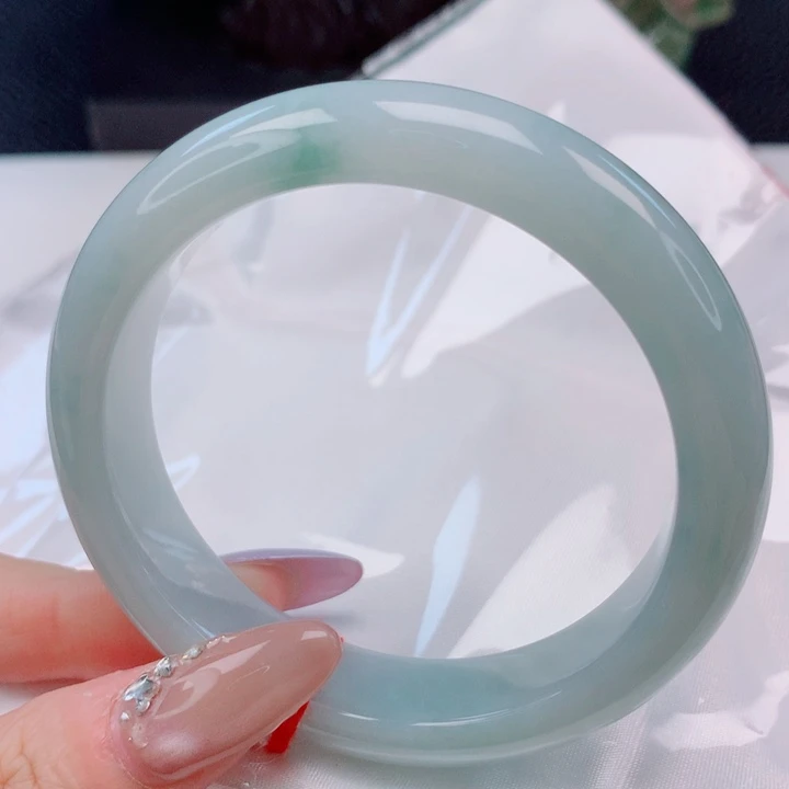 翡翠未镶嵌手镯55圈