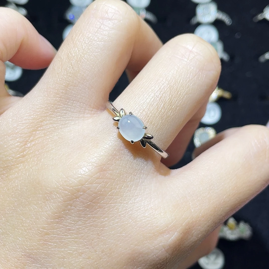 翡翠未镶嵌戒指戒指