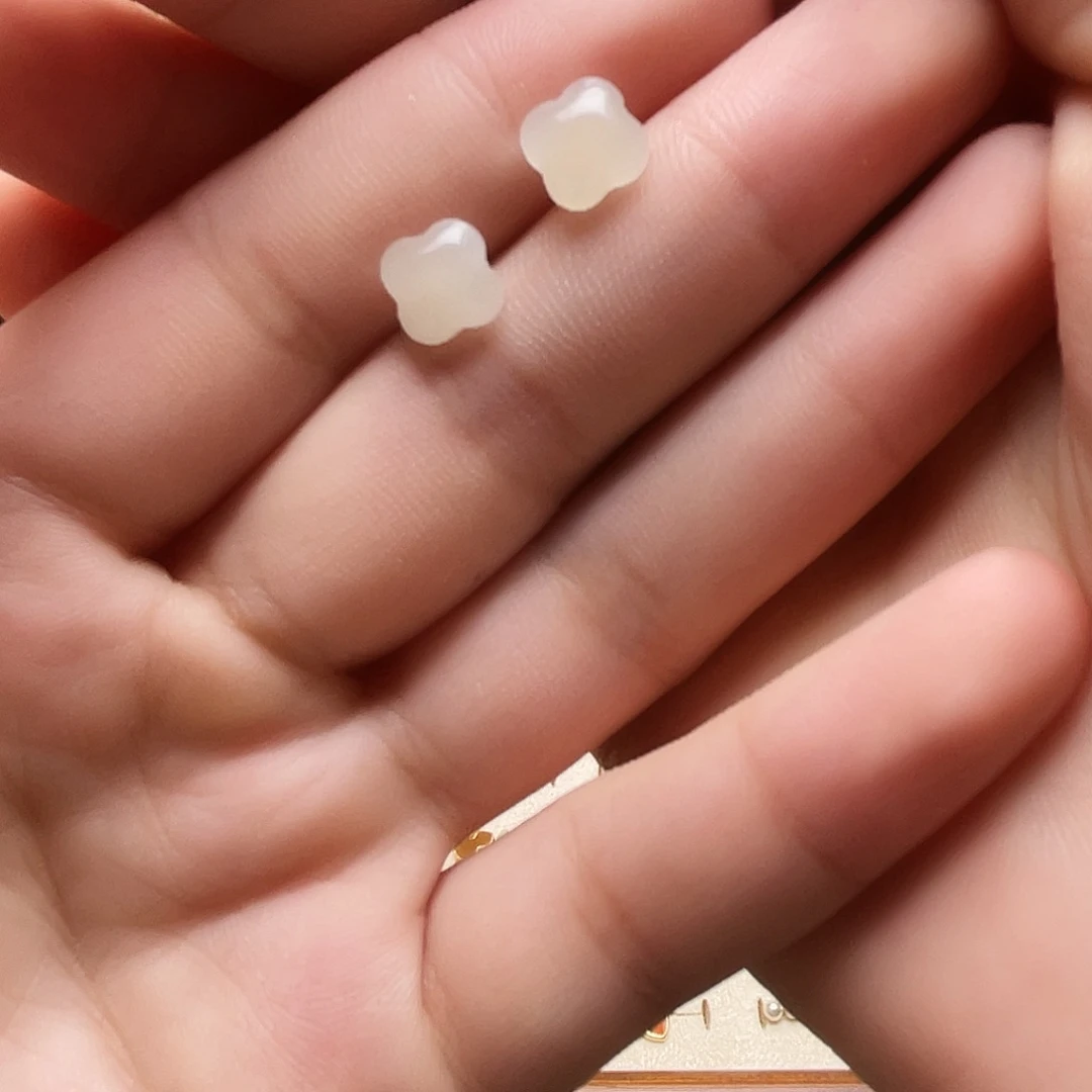 银S925镶嵌和田玉耳饰