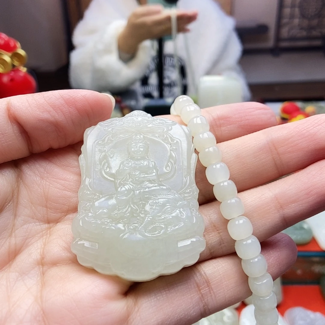 颈饰未镶嵌和田玉章*琴