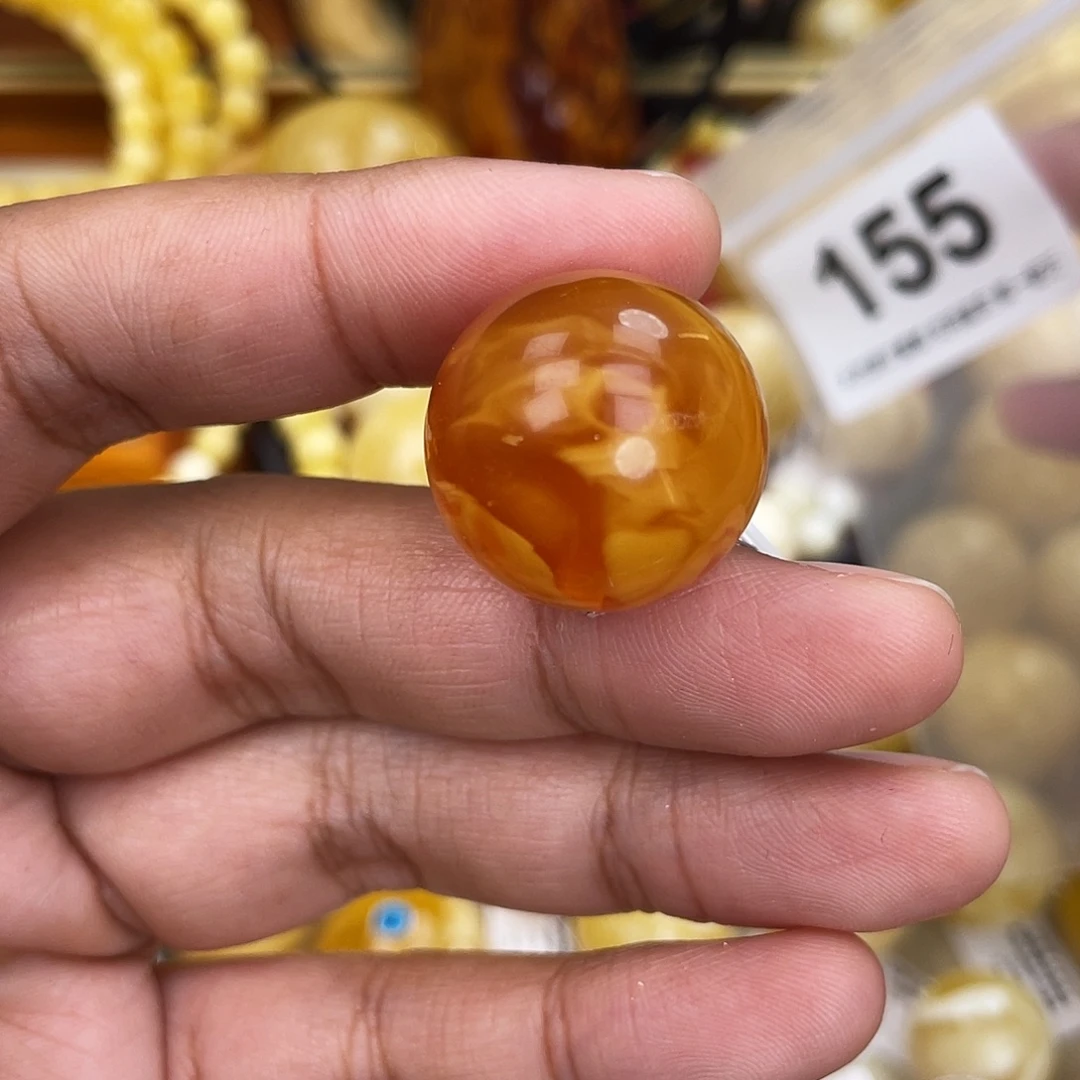 蜜蜡未镶嵌珠宝奇石22