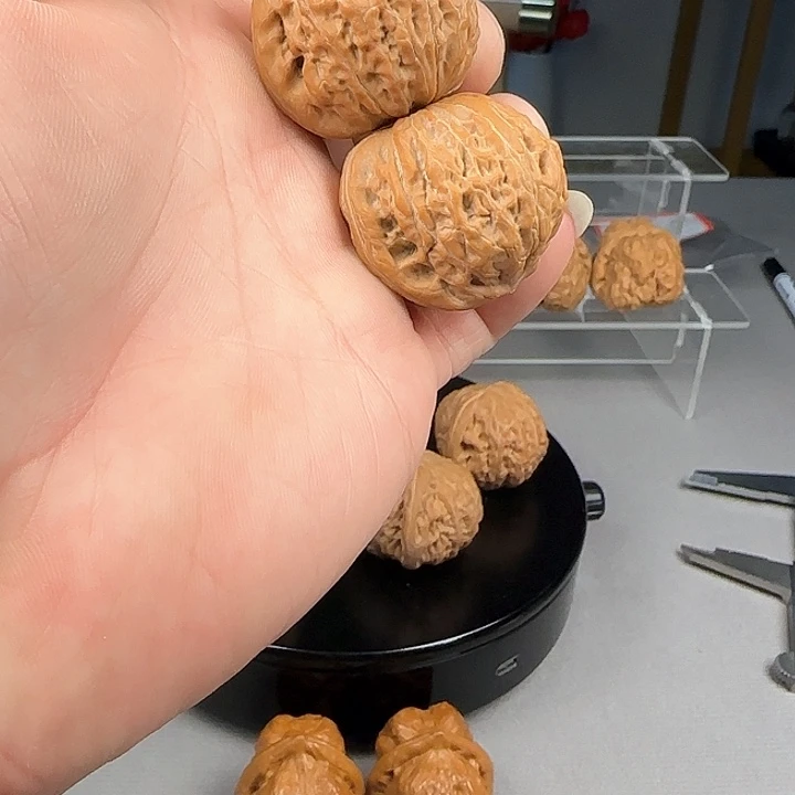 桃核把件夏*铁锤妹妹