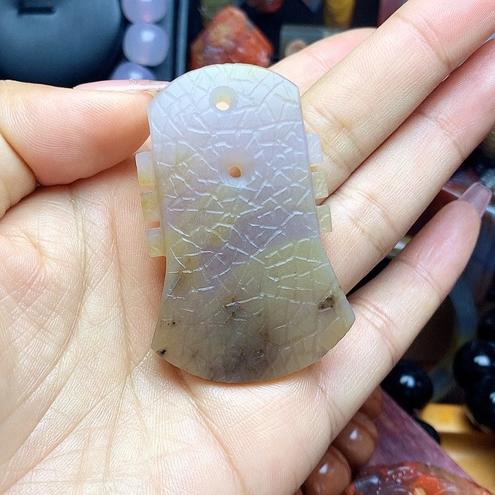 未镶嵌吊坠(不含链)硅化玉仿古石斧吊坠