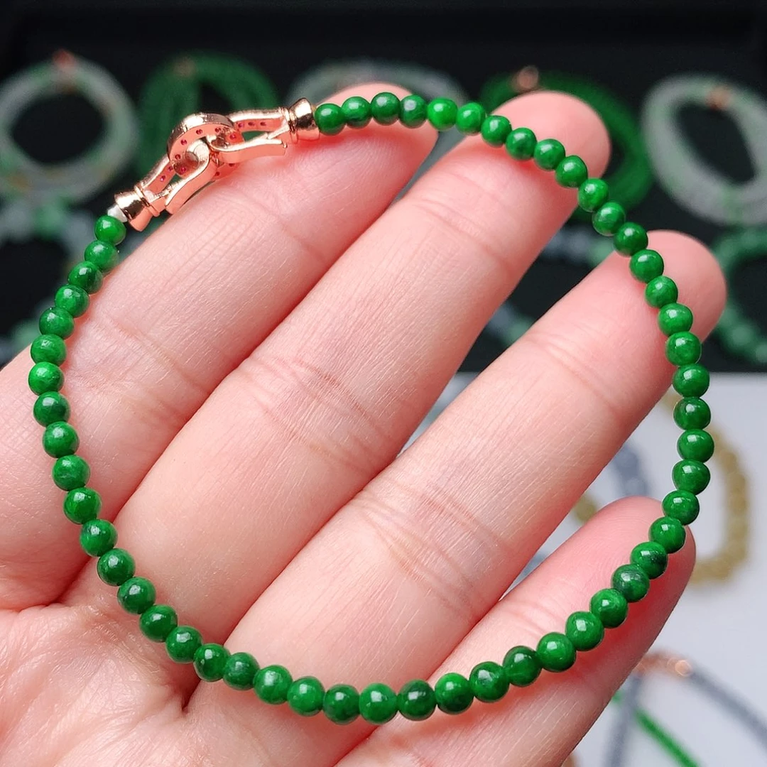 翡翠手链未镶嵌翡翠