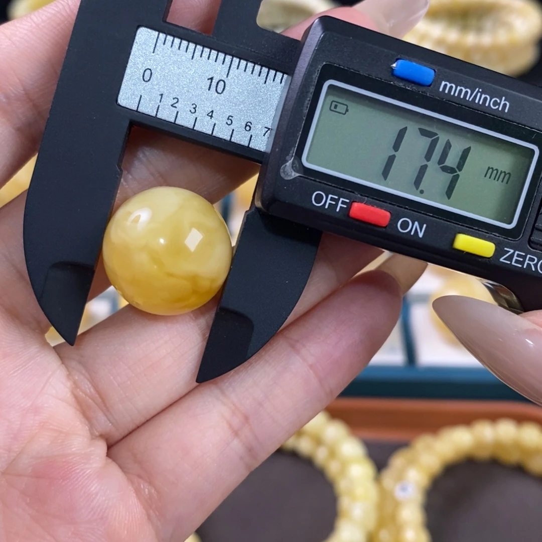 未镶嵌蜜蜡珠宝奇石卡17.4