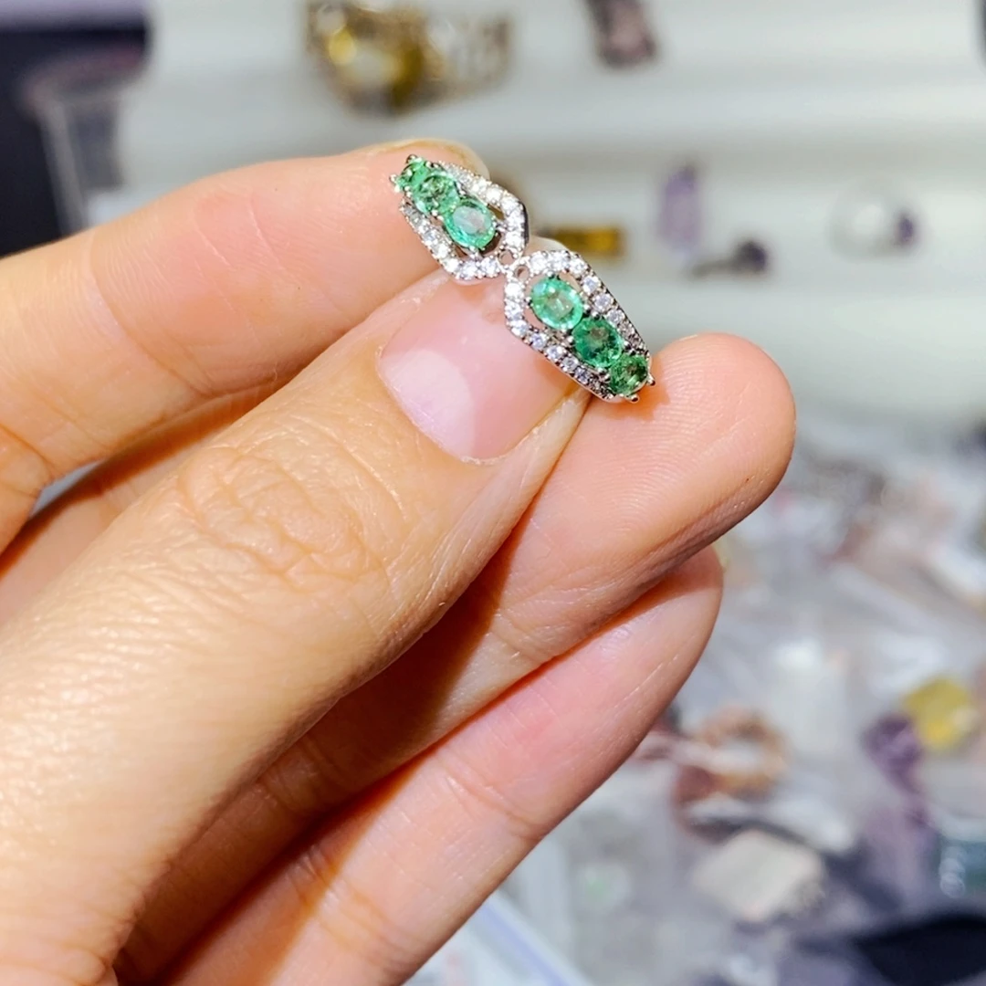 银S925镶嵌戒指祖母绿