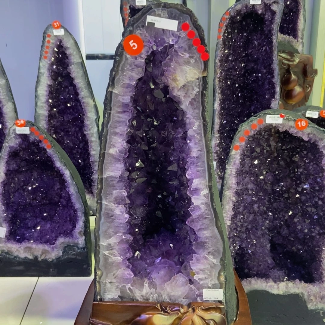 未镶嵌水晶大型摆件（非配饰）