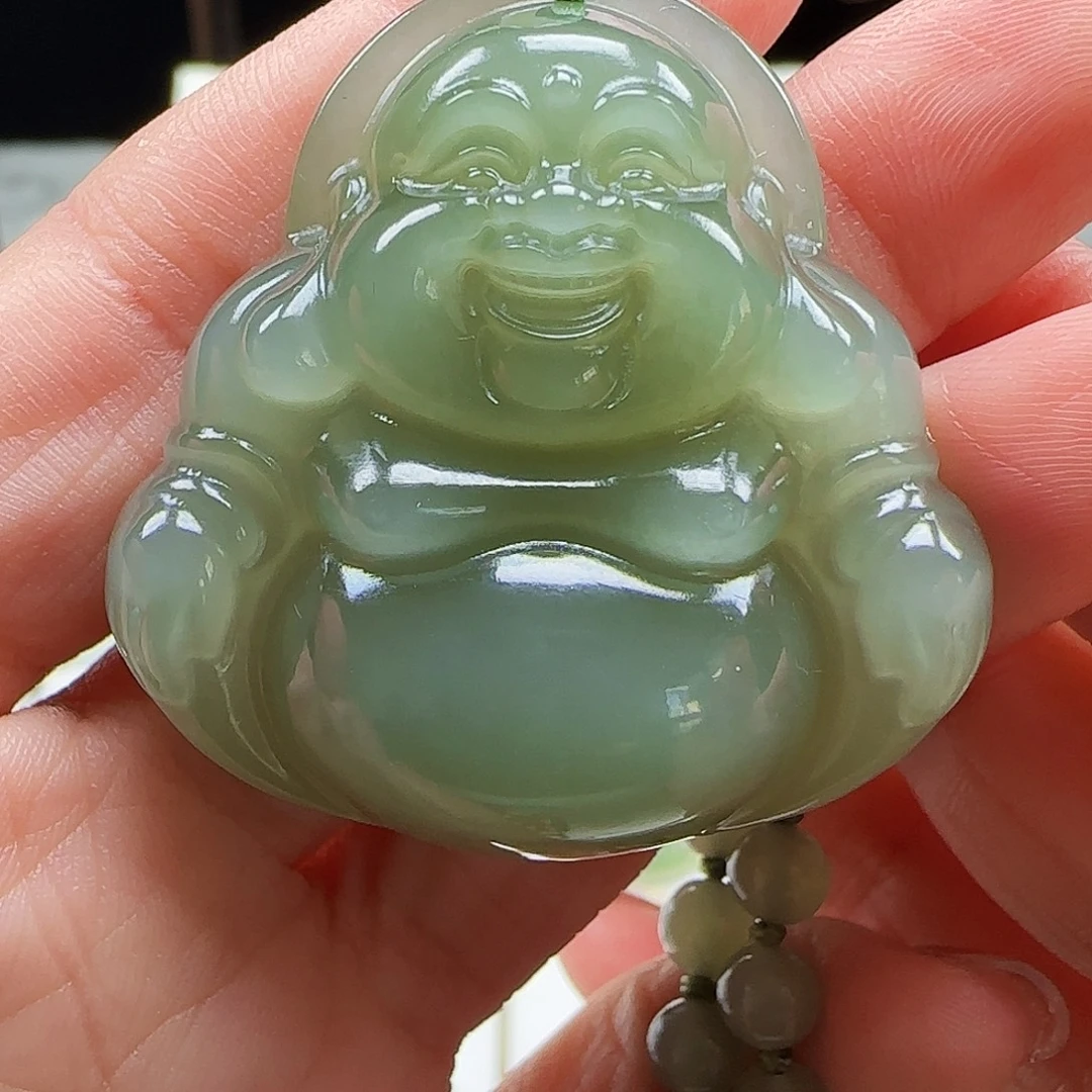 和田玉未镶嵌吊坠(赠链)