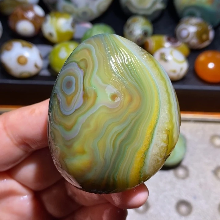 未镶嵌玛瑙/玉髓珠宝半成品41