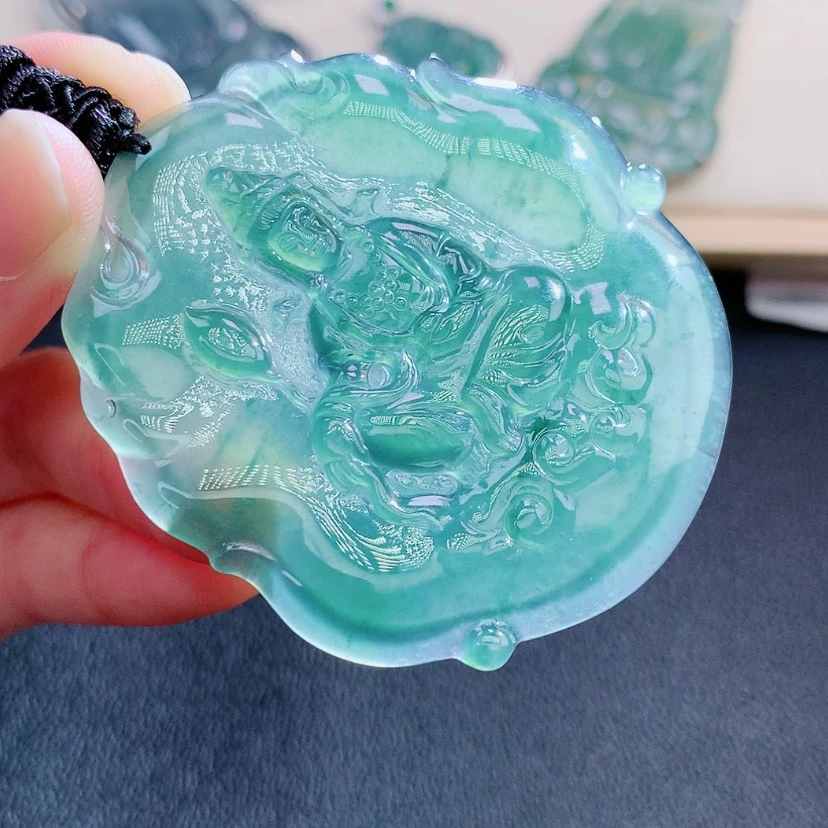 【闪购商品】翡翠颈饰未镶嵌翡翠