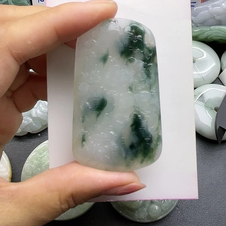 翡翠未镶嵌颈饰天然翡翠