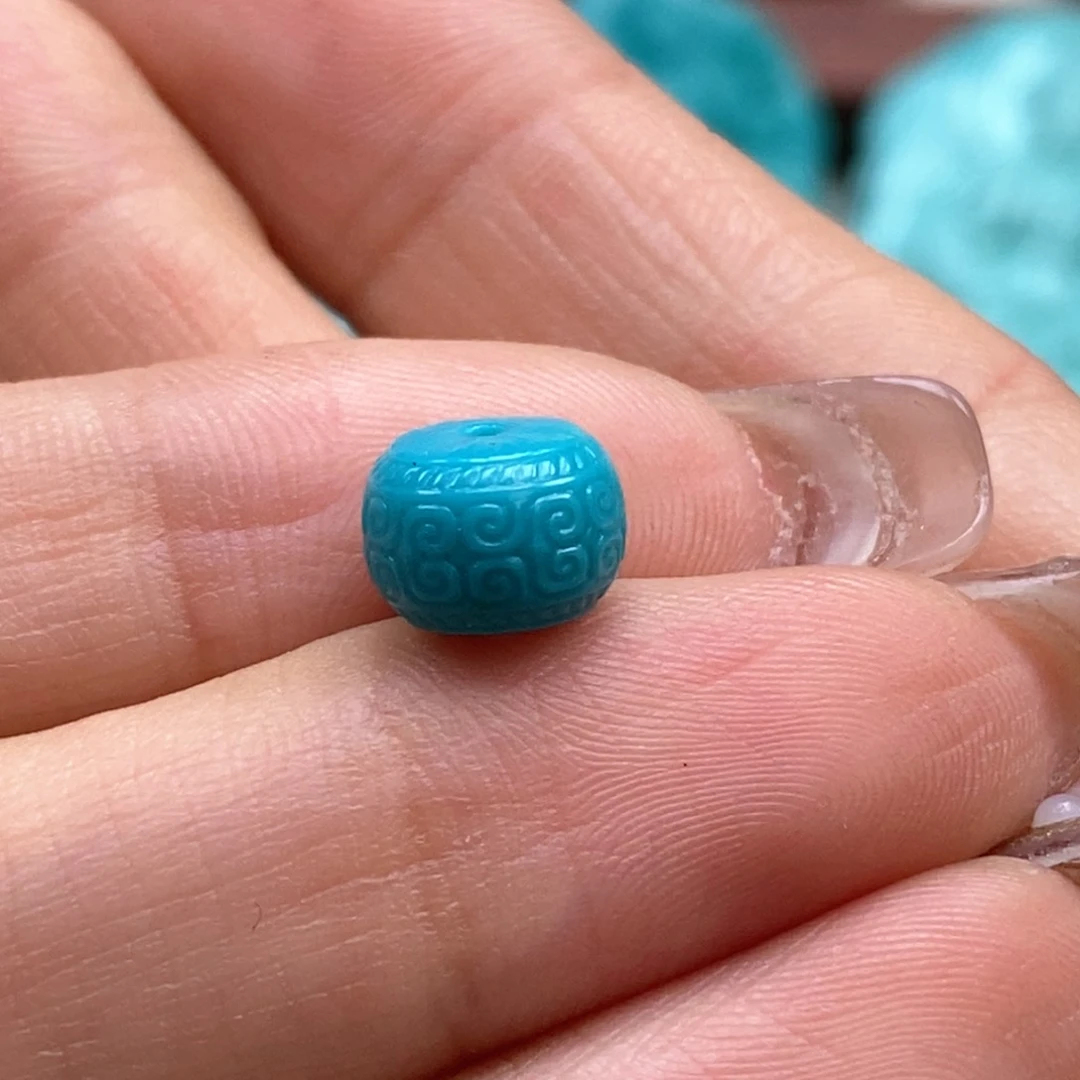 绿松石颈饰未镶嵌