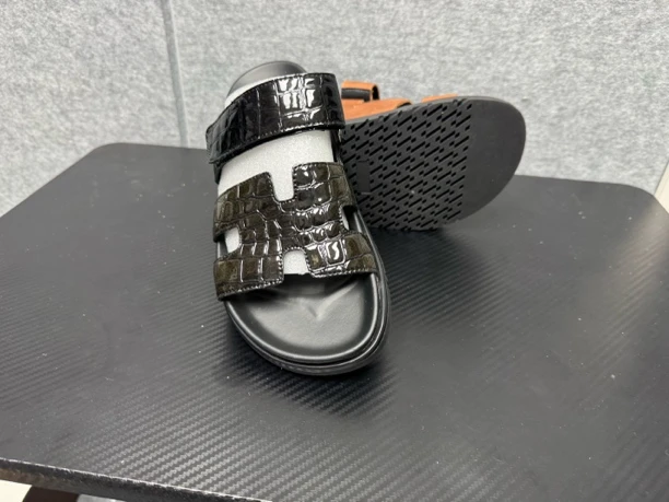 纯色平底胶粘鞋夏季纯色一字拖沙滩黑女士休闲鞋明星同款百搭鞋子