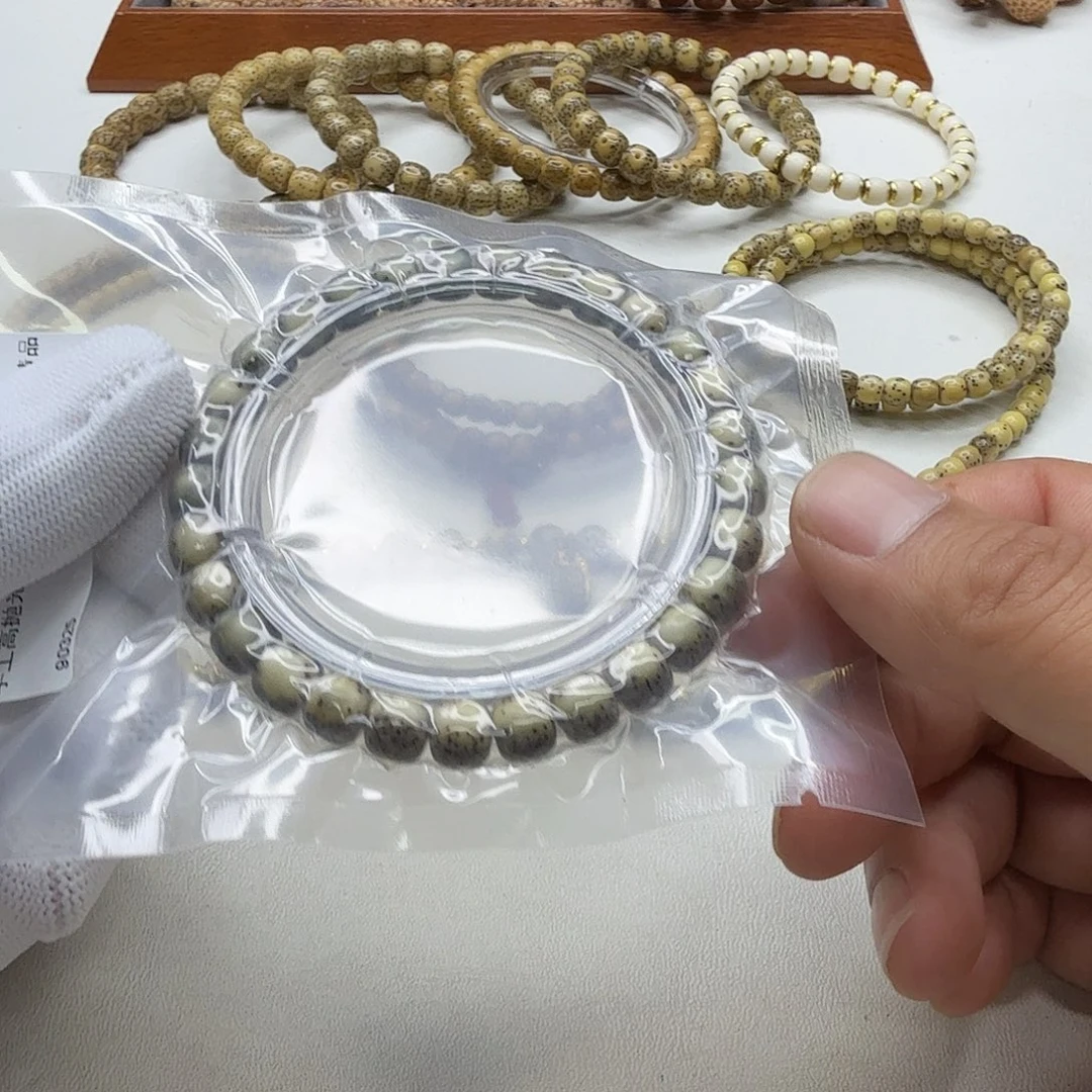 星月菩提吊坠2尊宠糯冰绿背河豚8左右桶单圈