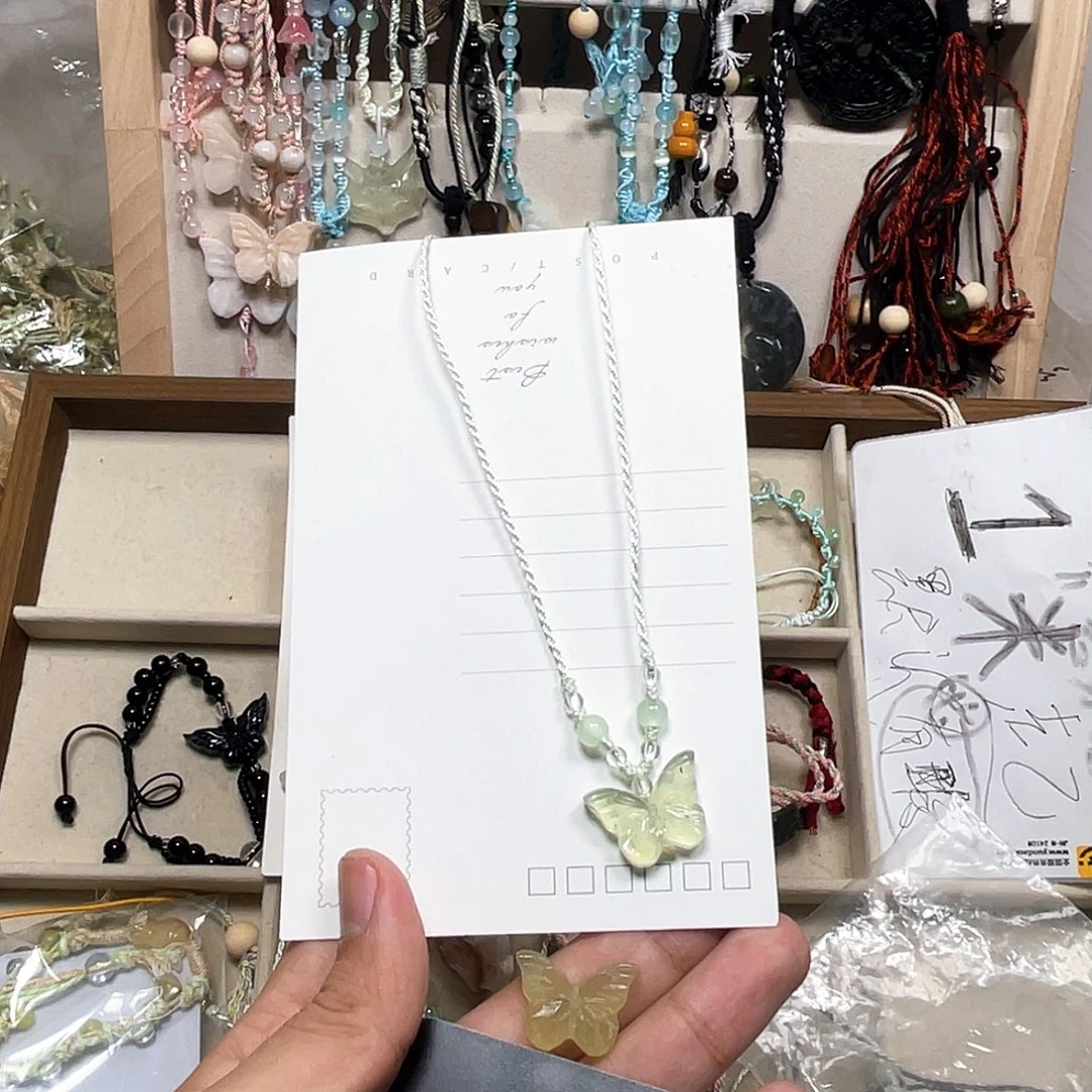 愷***宝蛇纹石玉合金颈饰