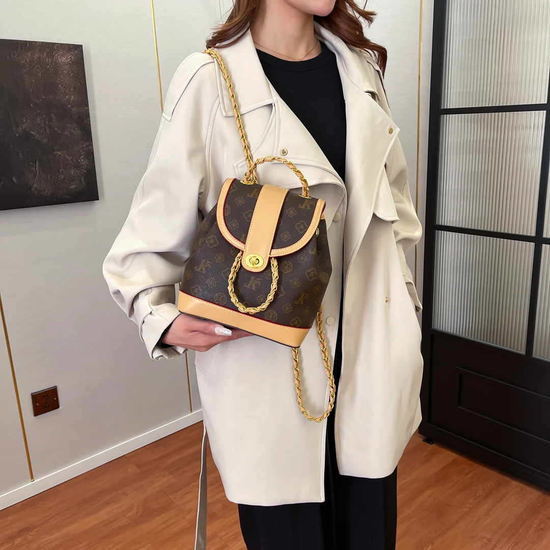 001-100轻奢单肩斜挎女包