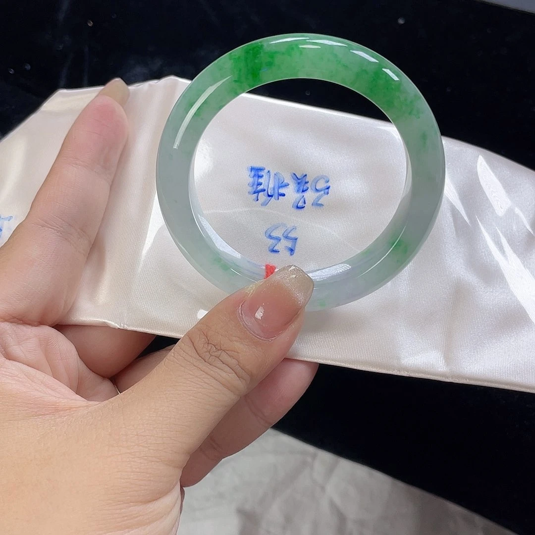 翡翠手镯未镶嵌20号