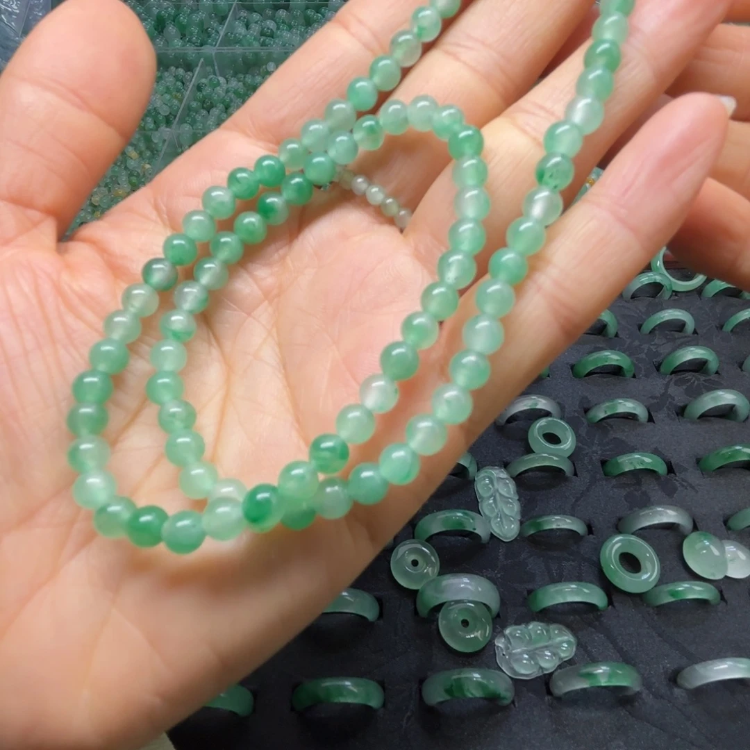 石英质玉（非洲翠）未镶嵌戒指  珠子  手镯锁骨项链