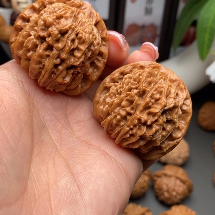 文玩核桃把件贰****源四座楼43