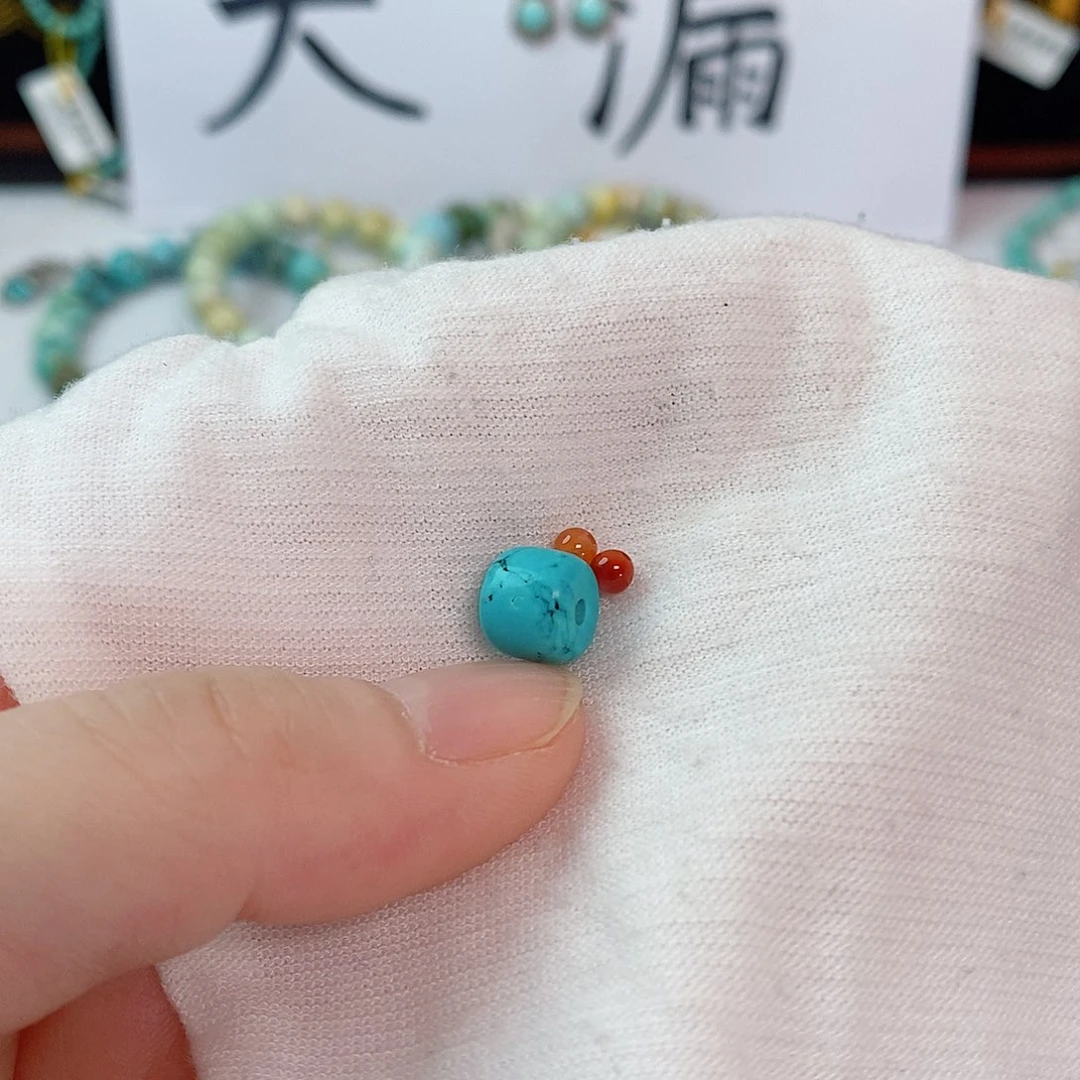 未镶嵌南红玛瑙珠宝奇石