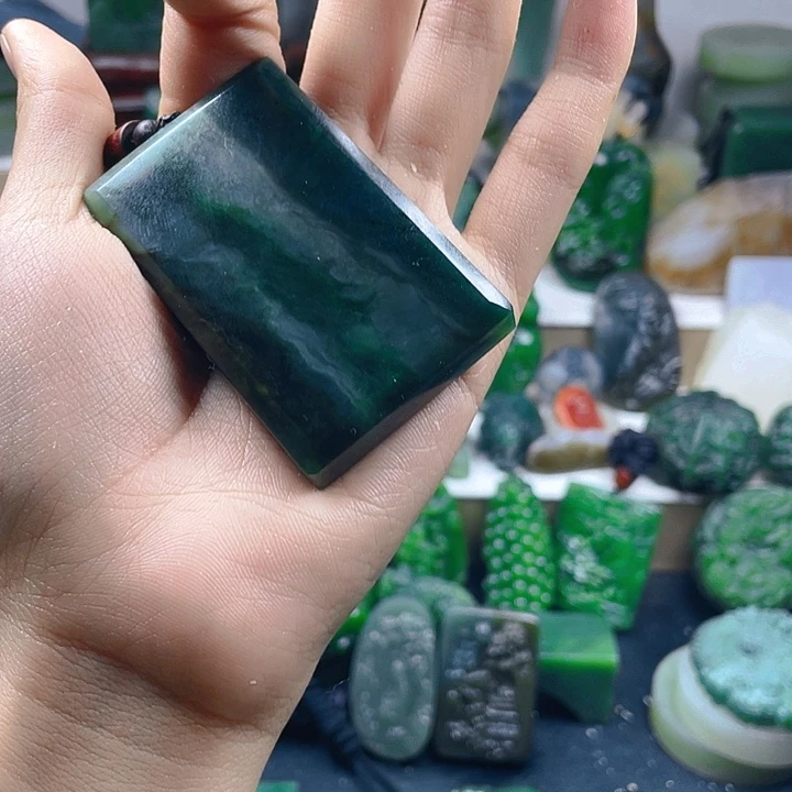 未镶嵌和田玉挂件