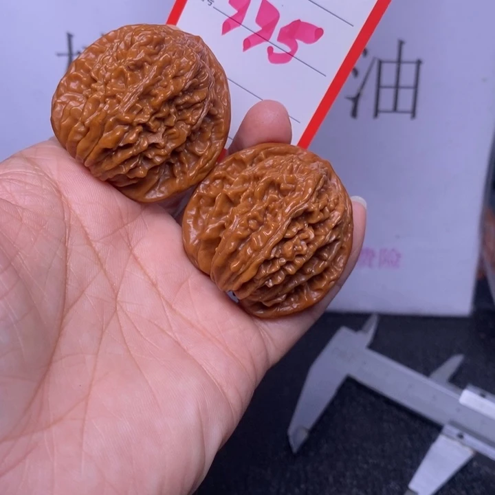 把件文玩核桃F***.775，41四座楼磕碰