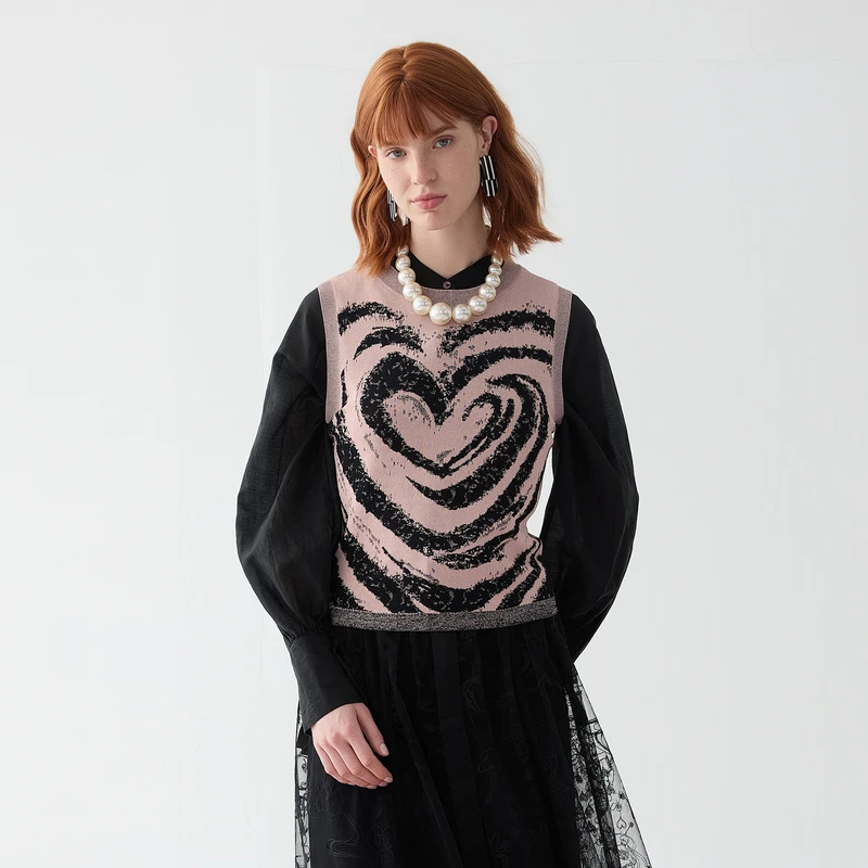 谜底针织背心女2025春新品复古文艺风爱心提花百搭毛衫251MZ0316