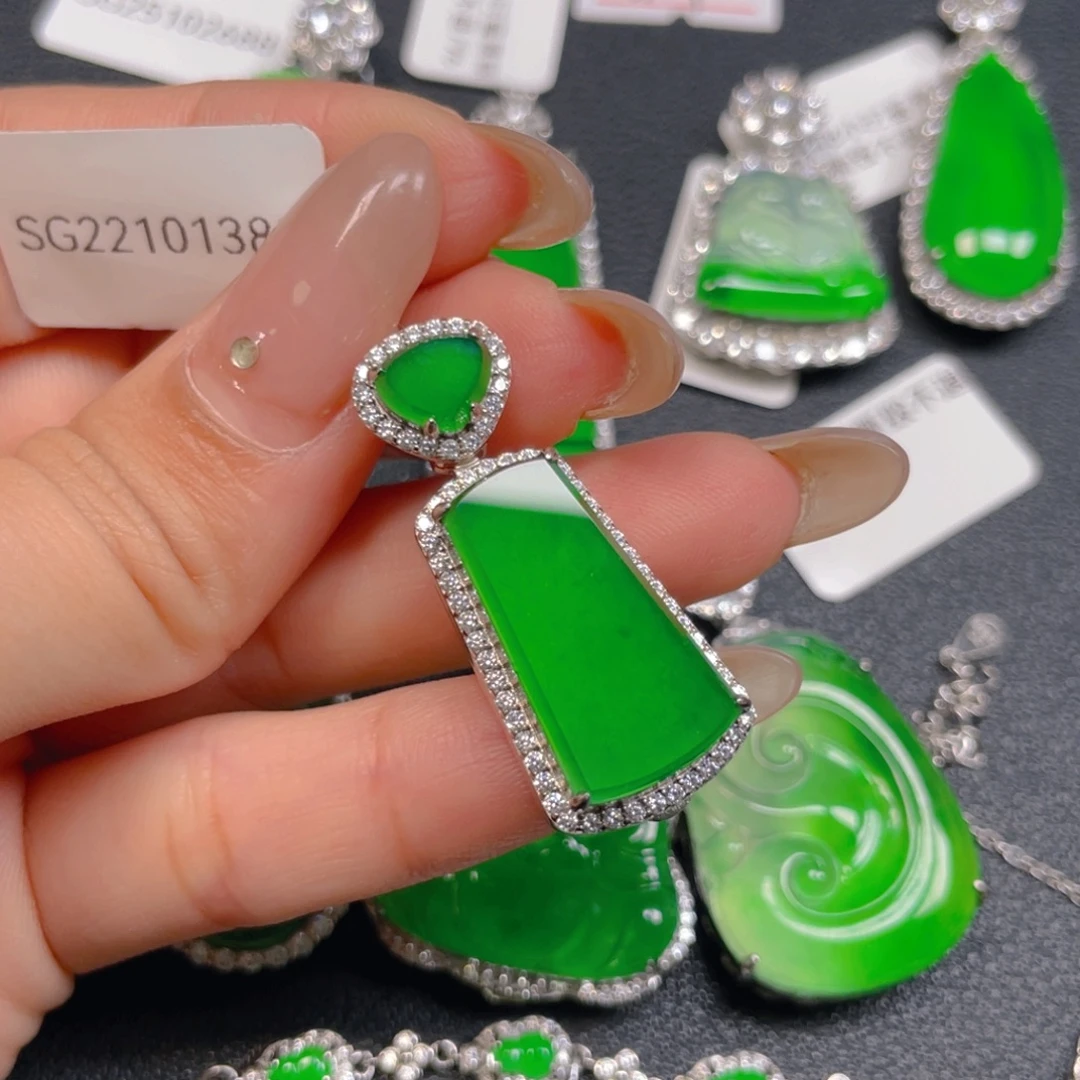 翡翠银S925镶嵌挂件