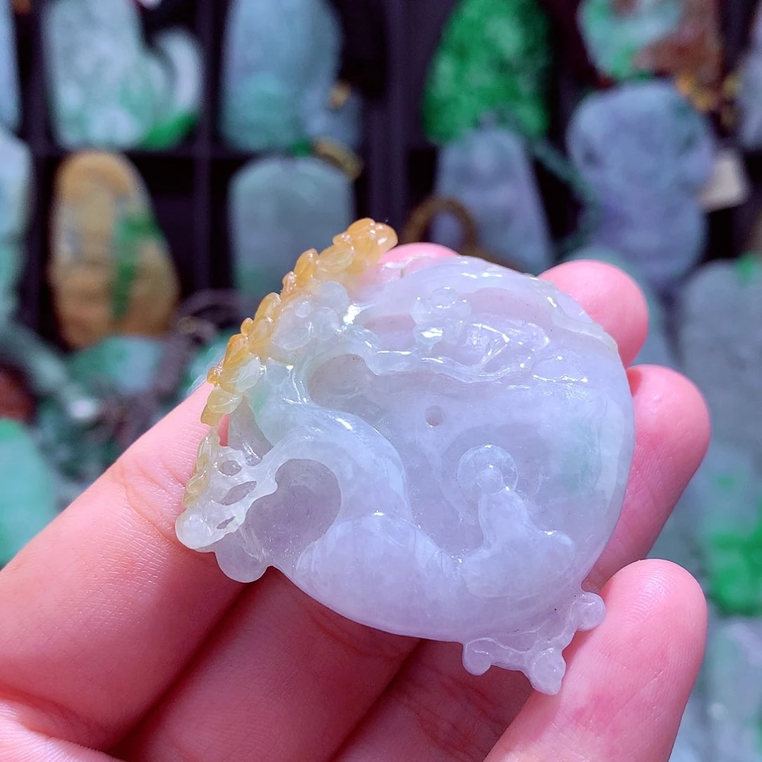 颈饰未镶嵌翡翠天然