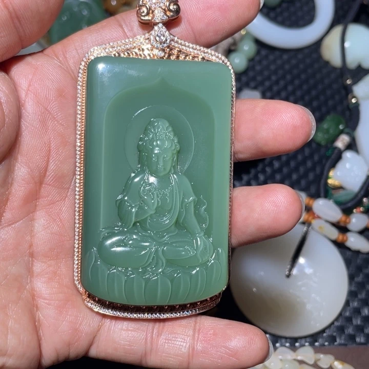 未镶嵌和田玉挂件