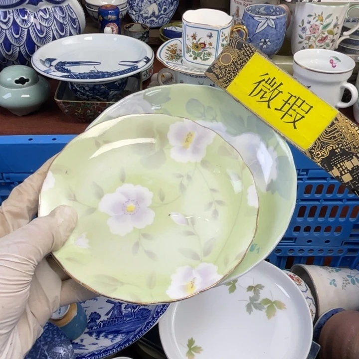他家瓷器真美…开播了