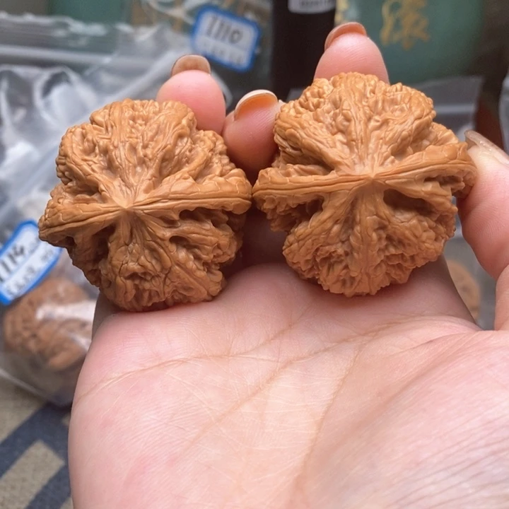 猴头核桃吊坠9131号粗筋42.42.38