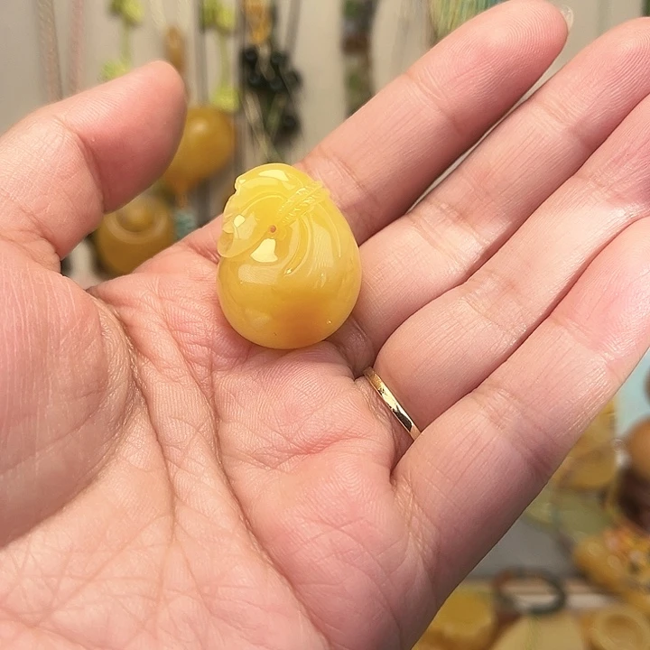 蜜蜡颈饰未镶嵌妮***宝蜜蜡