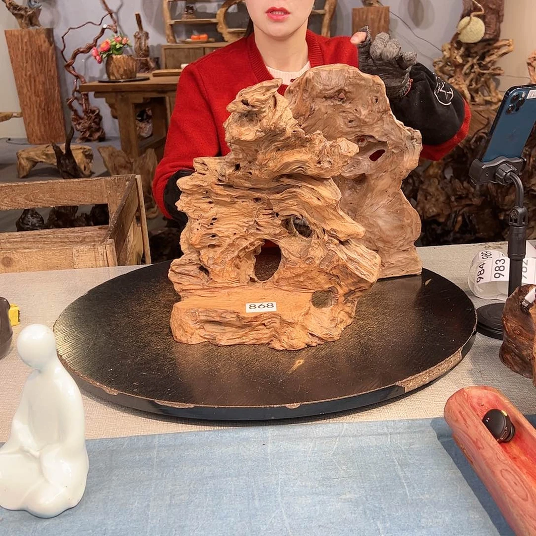 木用****7868 ughggcgvhvhj