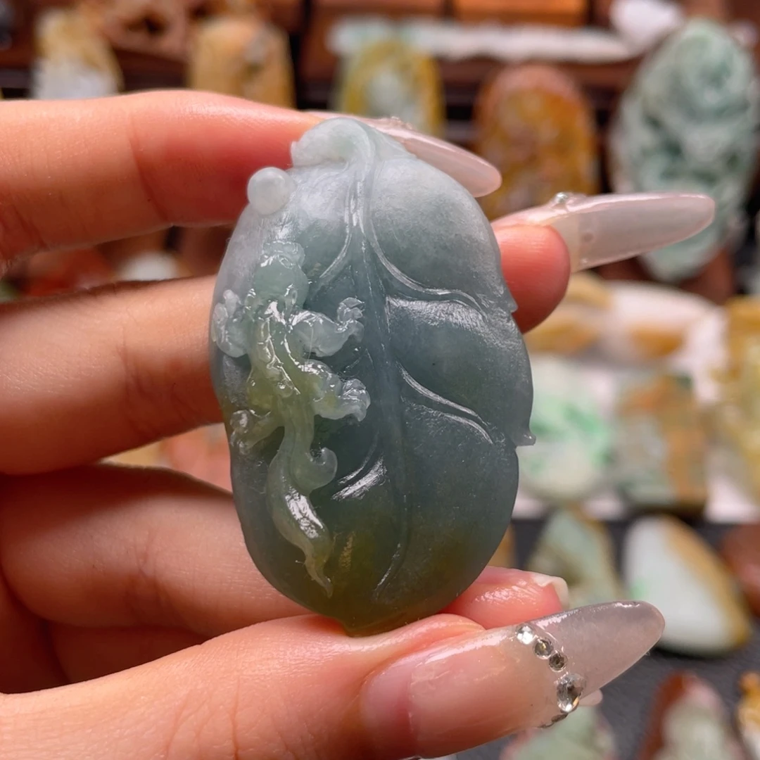 定制翡翠未镶嵌翡翠