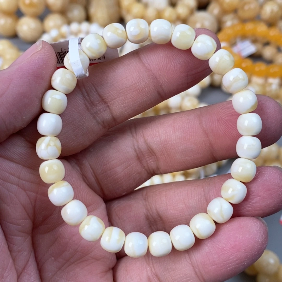 蜜蜡未镶嵌珠宝奇石7.5×7mm 7g