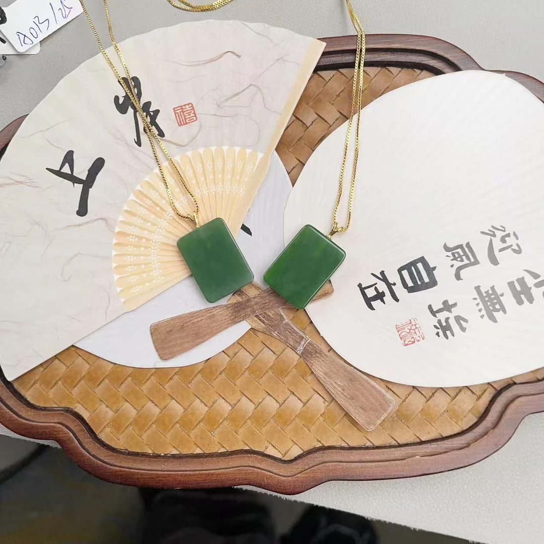 和田玉碧玉无事牌吊坠 多样性发货拍一单发一个