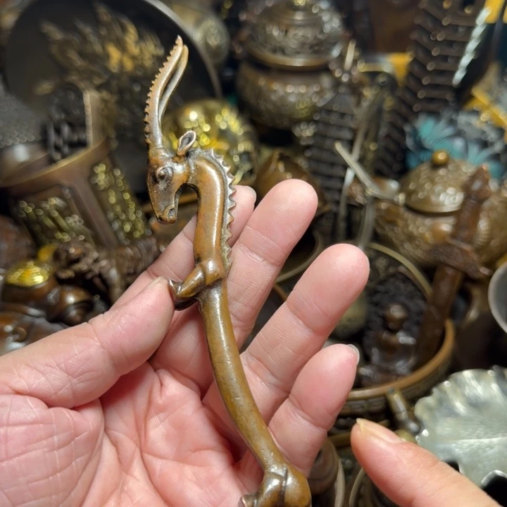 铜器摆件收收藏藏