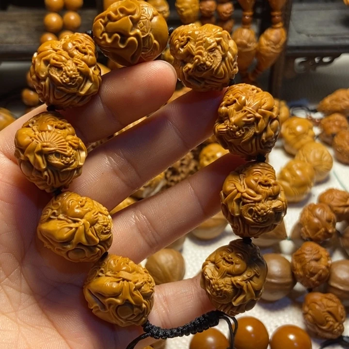 【闪购商品】橄榄核手串/手链龙***少站立龙财神