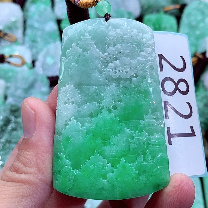 吊坠(不含链)未镶嵌翡翠