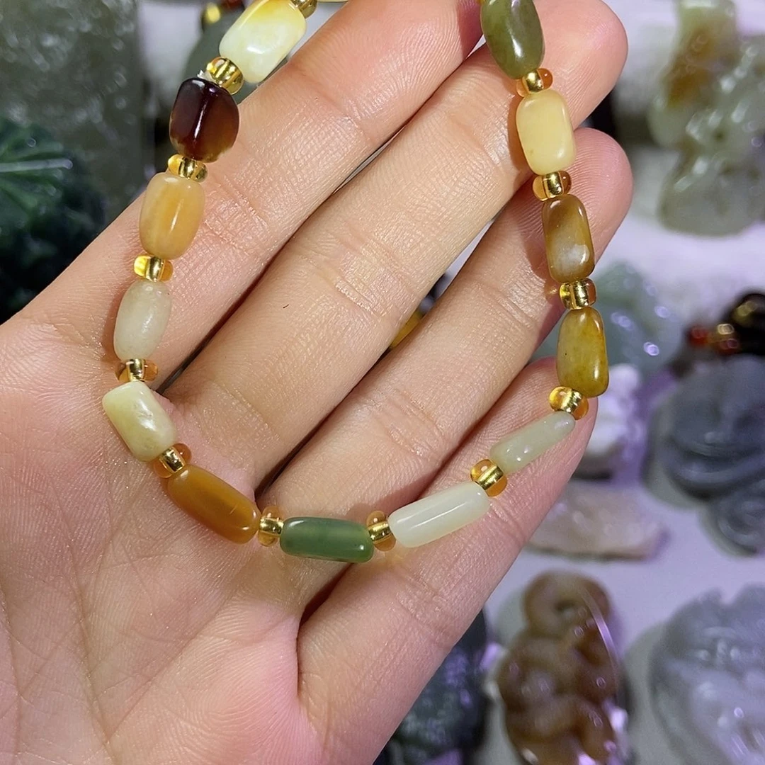 和田玉（糖玉）颈饰未镶嵌