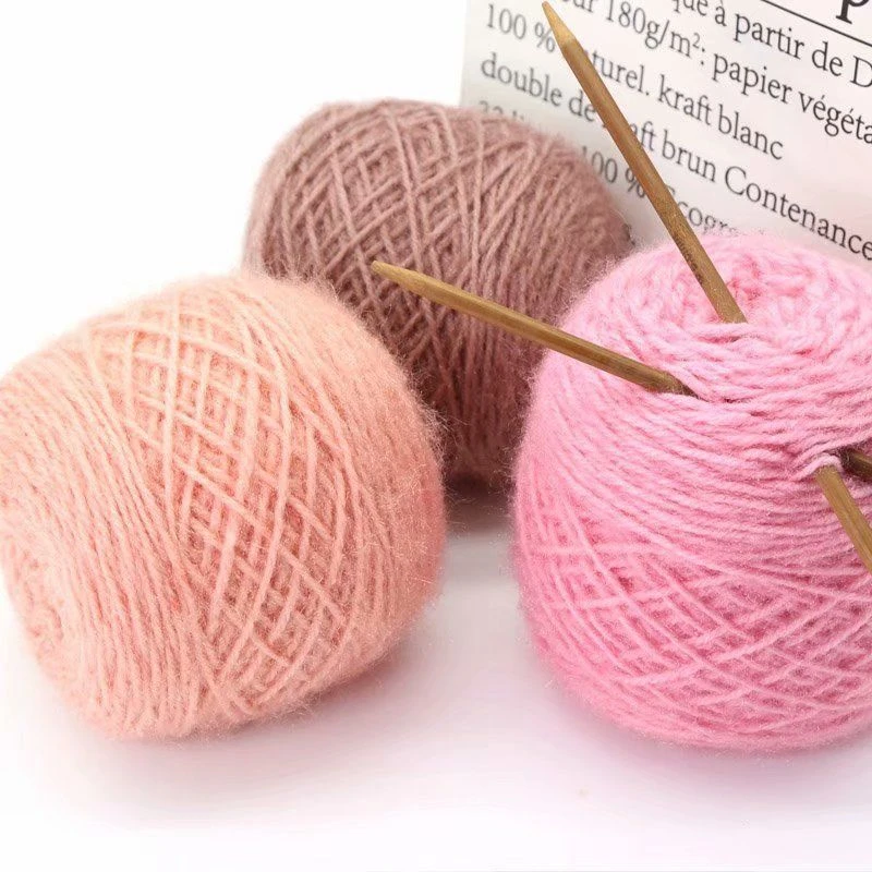 松鼠绒毛线团手工编织中粗线宝宝绒线帽子围巾材料dly自编材料
