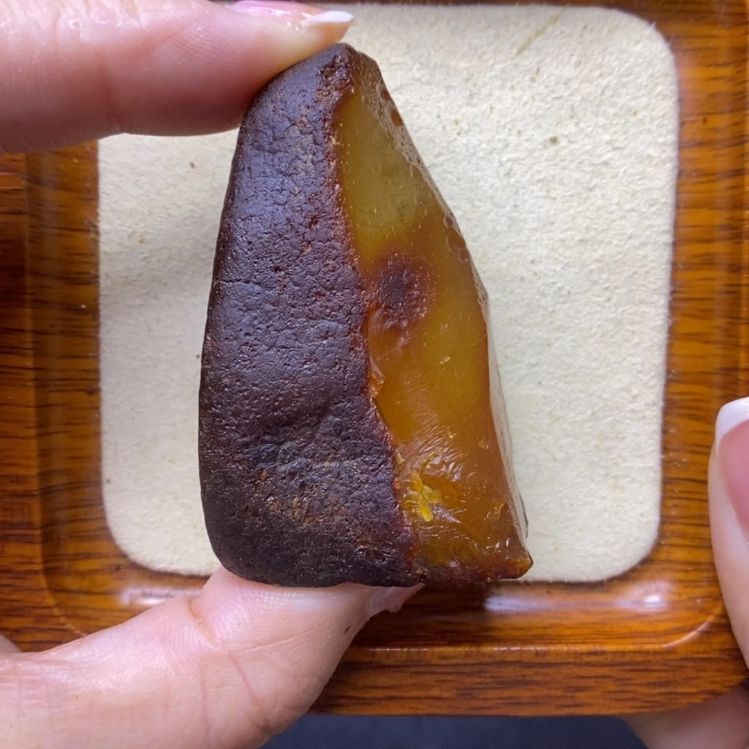 定制琥珀未镶嵌敏